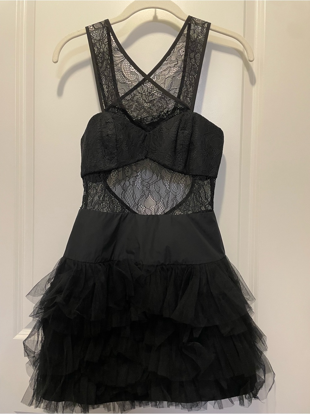 BCBGeneration black lace tulle ruffle mini dress size 0